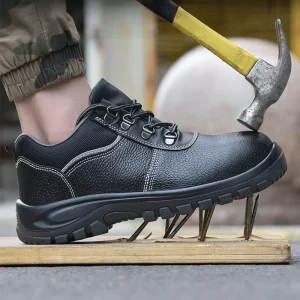 Anti Smashing Anti Piercing Work Shoes Wear resistant Breathable Lightweight Men’s Safety Shoes