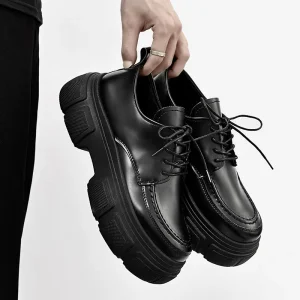 Autumn New Men’s Derby Shoes Low Top Leather Youth Casual Shoes Big Toe Thick Soled Height Increasing One Piece Lace Up