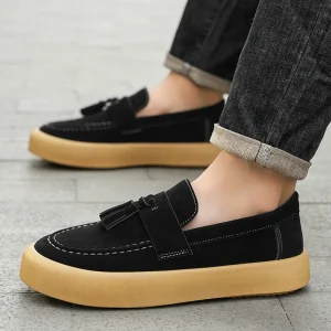 Autumn New Men’s Loafers British Style Trendy Casual Shoes Slip-On with Solid Color Pattern Versatile Fashion Men Shoes
