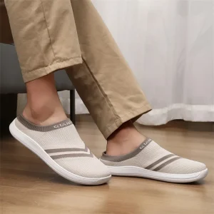 Breathable Lazy Shoes Men’s Women’s Slip on Stripe Casual Shoes Non slip Lightweight Comfortable Couple’s Fly woven Mesh Upper