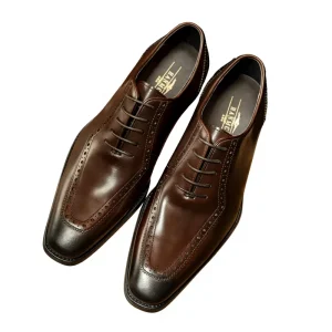 Brogue Oxford Lace up Men’s Calfskin Business Formal Square Toe Leather Shoes Rubber Outsole Embroidered