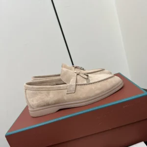 Classic Loafers Men’s and Women’s Casual Flat Shoes Oversized Suede Lazy Shoes for Women