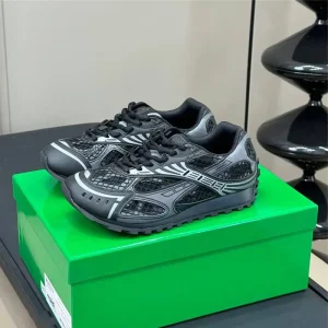 Custom Logo Designer Track Running Sneakers For Women Men Comfortable Genuine Leather Outsole Chunky Lighted Walking Style Shoes