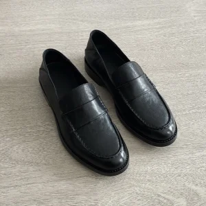 Custom Unisex British Formal Black Casual Business Dress Shoes Slip On Round Toe Derby Men’s Loafer Shoes