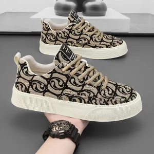 Custom Winter Comfortable Fashion Thick Rubber Sole Men’s Printed Board Running Shoes Lightweight Low Top Canvas Trendy
