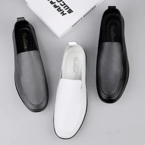 Customizable Soft Solid Men’s Loafers Breathable OEM Leather Casual Boat Shoes for All Seasons Formal Use