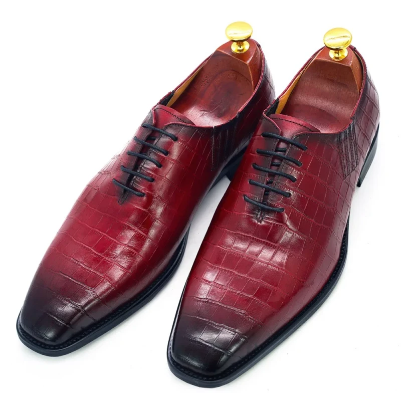 Customized Italian Style Luxury Oxford Elegant Handmade Pattern Men's Formal Leather Shoes Lace-Up for Business Wedding Dress