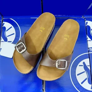 Designer High Quality Suede Shoes Closed Toe Platform Style Genuine Leather Lining Light Breathable Soft Sandals