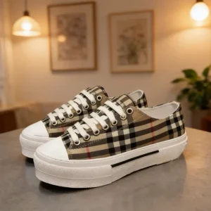 Designer Luxury Classic Plaid Sneakers Comfort Walking Shoes for Men & Women