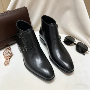 Fashion Boots Men’s Leather Boots Comfortable and Stylish Men’s Boots New Style