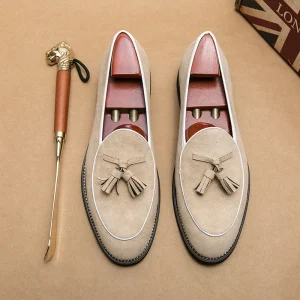 Fashion Round toe Tassel Suede Leather Shoes New Designer Pure Color Men’s Suede Dress Shoes