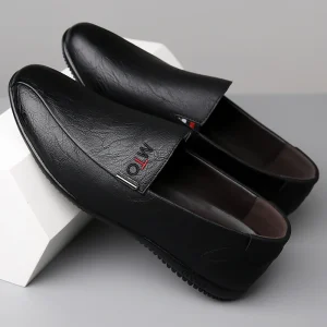 Fashion Slip-On Men Dress Shoes Oxfords Business Men Shoes Classic Business Shoes Leather Men’s Suits
