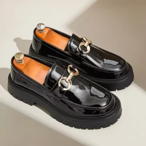 Fashion Thick Sole Men’s Penny Loafers Slip-On Business Leather Dress Shoes for Gentleman Metal Buckle Formal Black Glossy Shoes