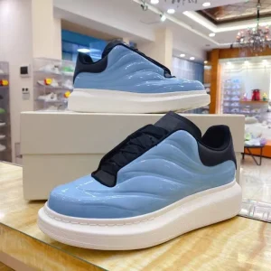 Fashion Trend Running Men’s Shoes with PU Upper Rubber Midsole Lace-up Closure All Seasons
