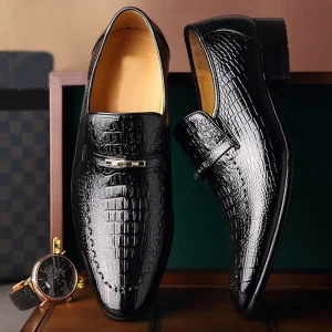 Fashionable Design Male Dress Shoes Slip-on Original Trainers Leather Casual Walking Shoes Men’s Formal Business Shoes