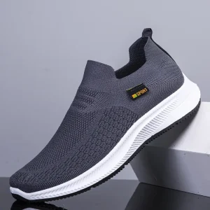 Fly Knit Men’s Shoes Breathable Lightweight Casual Sneakers for Daily Walking Comfortable Slip-on Design