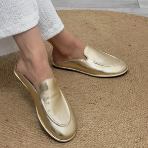 French Gold Metallic Luster Sheepskin Slip-On Slippers With Soft Soles And Comfortable Flat Design For Spring Summer