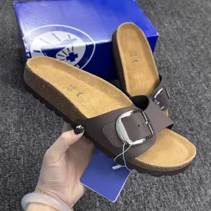 Genuine Cowhide Flat Sandals Light EVA Midsole Cork Sole Slip-On Closure From Spring Collection Daily Men Sandals