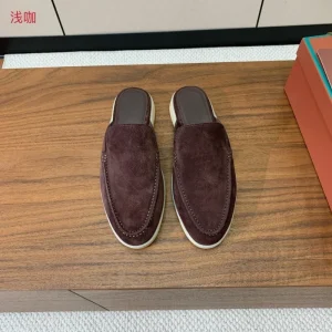 Genuine Leather Sand Suede Slippers Men’s Women’s Outdoor Breathable Lightweight One Piece Casual Shoes
