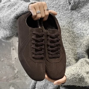 German Men’s Minimalist Suede Breathable Solid Retro Brown High end Lace up Boxing Training Shoes British Thin soled Casual