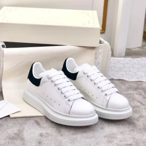 High Quality Designer Fashion Men’s Women’s Sneakers Tenis Casual Luxury Sport Walking Style Shoes