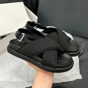 High Quality Designer Sandals Fashionable and Trendy Custom Logo Men’s Sandals Comfortable and Durable