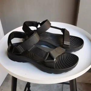 High Quality Sport Sandals Summer Trendy Classic Men Beach Sandals for Men
