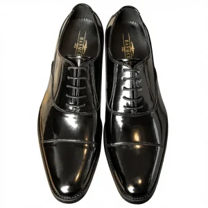 Korean Style Business Solid Breathable Three-Joint Men’s Patent Leather Oxford Shoes