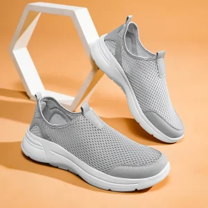Large Size Men’s Fashion Sports Shoes Breathable Mesh Upper Lightweight MD Sole for Spring Summer Walking Style Shoes