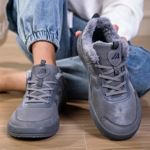 Large Size Wide Last Men’s Casual Sneakers Solid Color Synthetic Leather Upper Rubber Outsole Tie Closure Winter Shoes