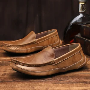 Latest Design OEM Custom Men’s Shoes Genuine Leather Plus Size Fashion Casual Shoes for Men