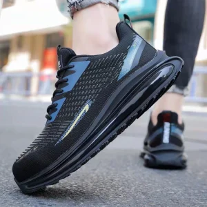 Light Weight Slip Resistant Fly Knitted Steel Toe Steel Plate Safety Shoes For Men RS243