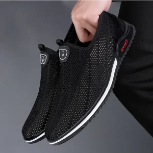 Lightweight Breathable Summer Casual Shoes Men’s Hollow Mesh Sports Shoes Soft Sole Comfortable Solid Color