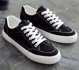 Lightweight and Comfortable PU Mesh Lining Breathable Pointed Toe Men’s Four-Season Walking Shoes