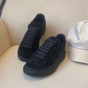 Low-top Thick-soled Retro Diamond-encrusted Men’s and Women’s Outdoor Casual Sports Shoes