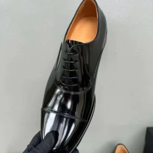 Luxury Men’s Dress Shoes Classic Black Cowhide Patent Leather with Height Increasing Feature for Weddings Spring Season