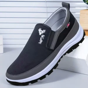 Man Casual Running Shoes Men’s Cloth Shoes Soft Soles Anti-skid Wear-resistant Shoes