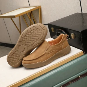 Matte Leather Men’s Slip on Casual Shoes Spring Thick soled Comfortable and Wear resistant Genuine Leather Men’s Shoes