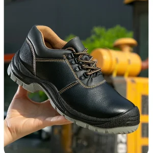 Men’s Black Leather Safety Shoes Fashionable Anti-Smashing and Anti-Piercing Steel Toe Work Shoes Protective Shoes