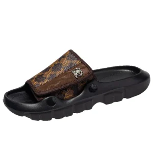 Men’s Breathable EVA Sandals Anti-Slip Beach Shoes with Quick-Dry Outdoor for Summer (Size 39-44)