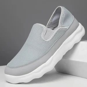 Men’s Breathable Mesh Slip-On Walking Shoes Lightweight EVA Round Toe Street Casual Sneakers Footwear