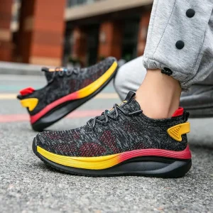 Men’s Breathable Mesh Sneakers Lightweight Low Top Casual Shoes Versatile Outdoor Sports Footwear