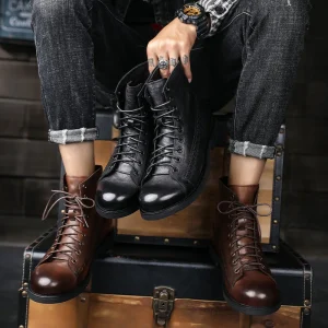 Men’s British Style Resistant Motorcycle Boots Large Sizes 38-48 Leather Upper Plush Light Weight Lace Ups Men Ankle Boots