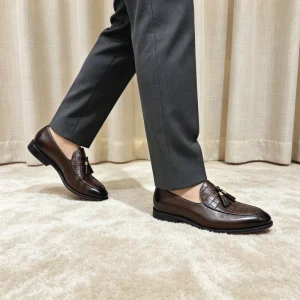 Men’s Brown Croc-Embossed Tassel Loafers, Men’s Slip-On, Breathable and Comfort Office Footwear