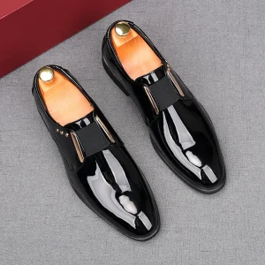 Men’s Business Formal Dress Shoes One-Pedal Pointed Patent Leather Shiny Groom’s Wedding Loafers Heightened PU Insole Slip-On
