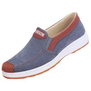 Men’s Casual Fashion Shoes with Canvas Board Lightweight Breathable Bun Head Anti-Slippery Feature for Autumn Winter Seasons