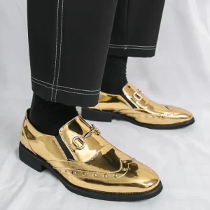 Men’s Casual Plus Size New Business Formal One Foot Kick Hairstylist Patent Leather Glossy Cover Fashionable Rivet Leather Shoes