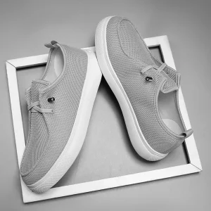 Men’s Casual Sports Shoes Solid Color Soft Slip On Easy On Toes Lightweight Fabric Upper EVA Midsole Non Slip