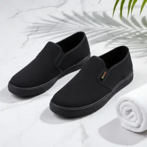 Men’s Casual and Comfortable Cloth Shoes Versatile Soft Soled Breathable Shoes
