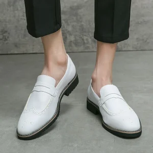 Men’s Chinese Business Casual Korean Style Breathable Anti-Slip PU Slip-On Shoes for Nightclub Hair Stylist